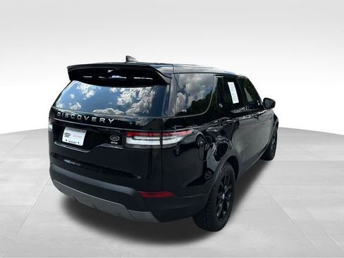 Used 2020 Land Rover Discovery SE image 5