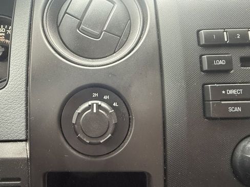 Used 2013 Ford F150 STX w/ Mid Equipment Group AWD/4WD image 23