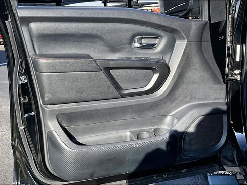 Used 2021 Nissan Titan PRO-4X w/ Off Road Protection Package image 21