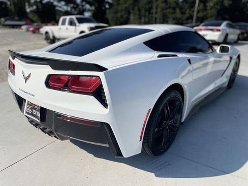 Used 2016 Chevrolet Corvette Stingray Coupe RWD image 7