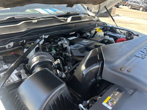 Used 2024 RAM 3500 Big Horn image 21