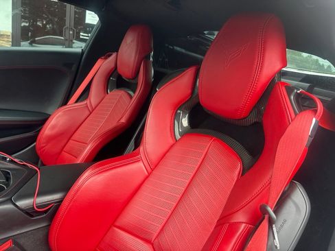 Used 2020 Chevrolet Corvette Stingray Premium Cpe w/ 3LT Preferred Equipment Group RWD image 3