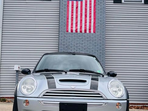 Used 2004 MINI Cooper S image 5