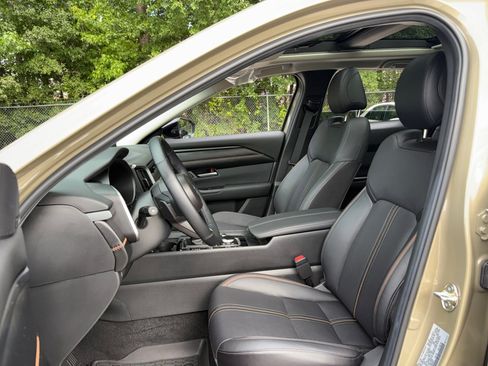 Certified 2025 MAZDA CX-50 AWD 2.5 Turbo w/ Accent Package image 30