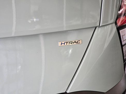 Used 2025 Hyundai Kona SEL AWD/4WD image 14