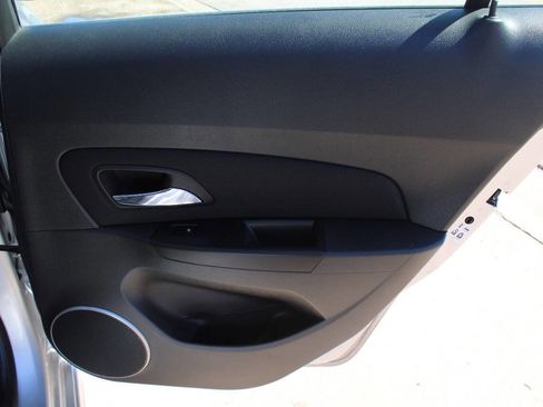 Used 2015 Chevrolet Cruze LTZ w/ Sun, Sound and Sport Package FWD image 5