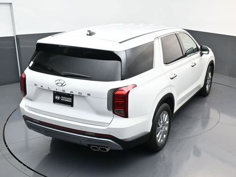 Used 2025 Hyundai Palisade SE image 17