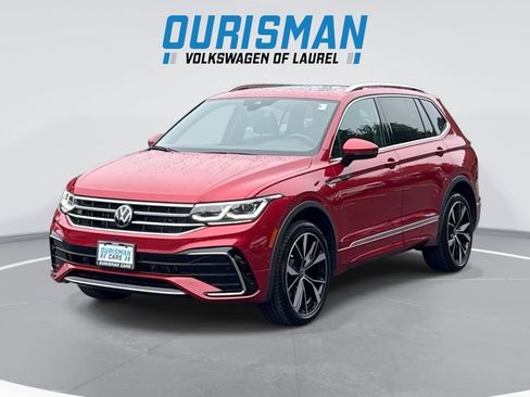 Used 2024 Volkswagen Tiguan SEL R-Line AWD/4WD image 1