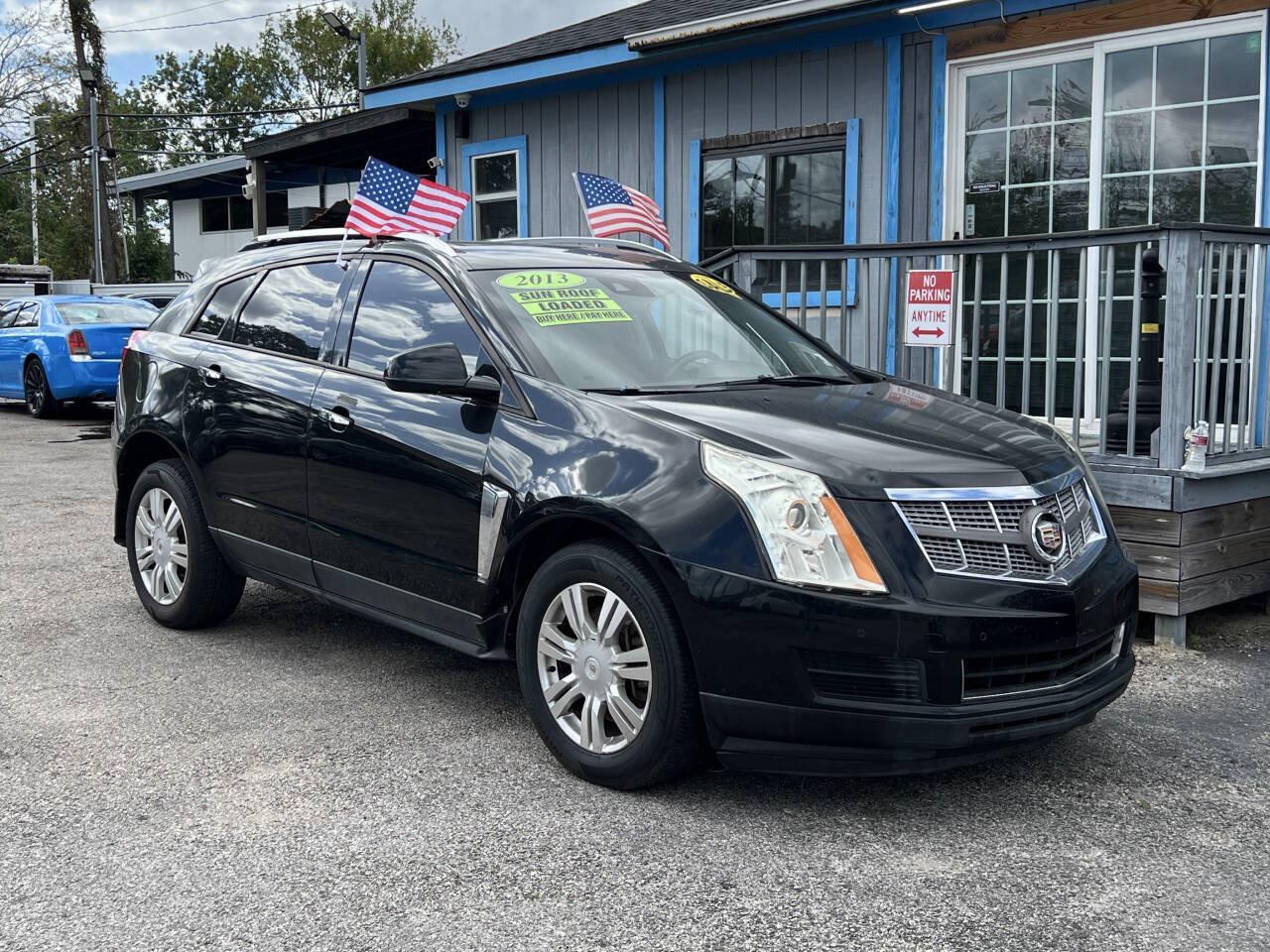 Used 2013 Cadillac SRX Luxury w/ Driver Awareness Package FWD image 4