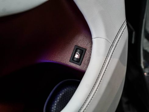 Used 2023 BMW XM image 44