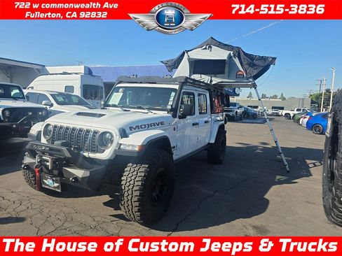 Used 2023 Jeep Gladiator Mojave w/ Cold Weather Group image 1