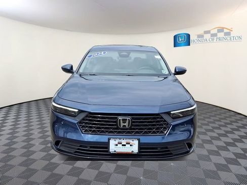 Used 2024 Honda Accord EX-L image 2