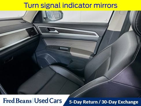 Used 2023 Volkswagen Atlas SE image 27