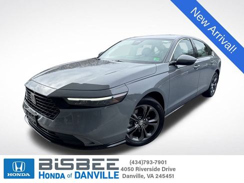 Used 2025 Honda Accord EX-L image 1