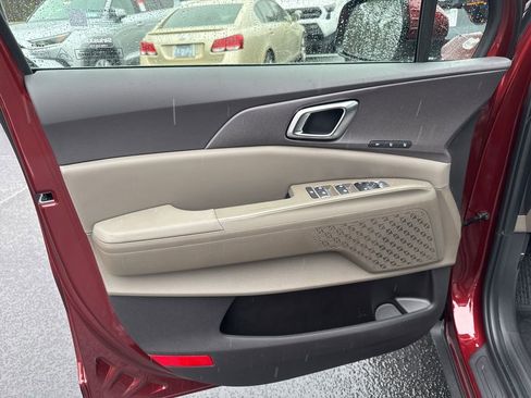 New 2026 Kia Carnival EX image 11