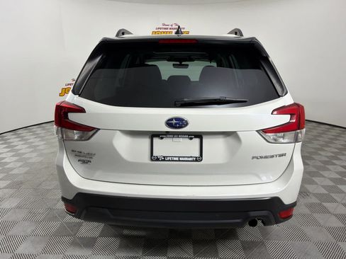 Used 2024 Subaru Forester Limited AWD/4WD image 4