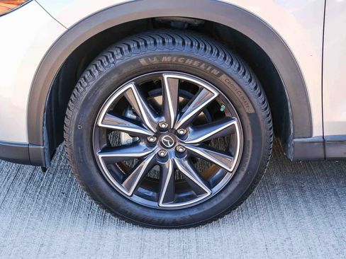 Used 2017 MAZDA CX-5 Grand Touring FWD image 10