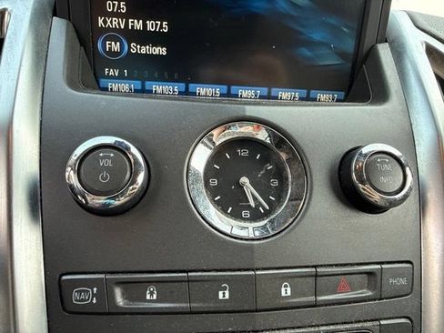 Used 2012 Cadillac SRX Luxury AWD/4WD image 12
