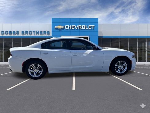 Used 2023 Dodge Charger SXT image 6