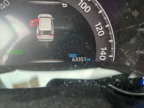 Certified 2021 Toyota RAV4 SE w/ Weather & Moonroof Package AWD/4WD image 9