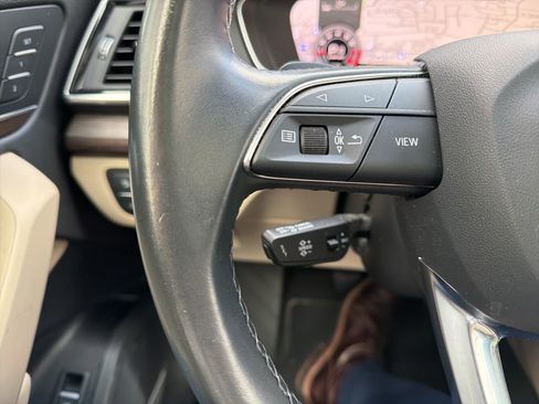 Used 2023 Audi Q5 2.0T Premium Plus w/ Premium Plus Package AWD/4WD image 23