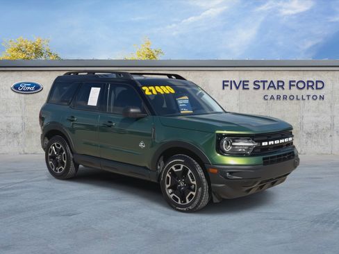 Certified 2024 Ford Bronco Sport Outer Banks AWD/4WD image 2