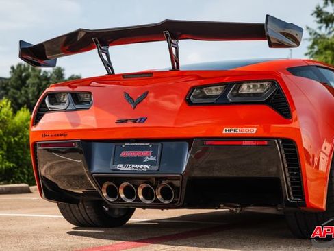 Used 2019 Chevrolet Corvette ZR1 RWD image 57