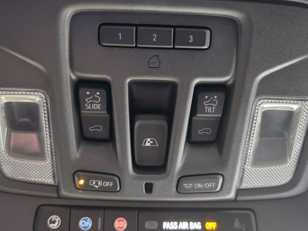 Used 2024 Chevrolet Silverado 2500 High Country w/ High Country Premium Package AWD/4WD image 89