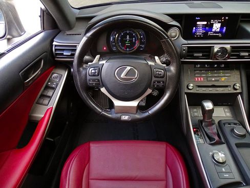Used 2020 Lexus IS 350 F Sport w/ F Sport Package RWD image 23
