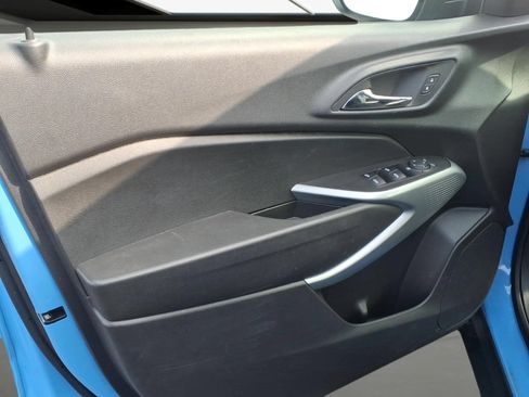 Used 2024 Chevrolet Trax RS w/ Driver Confidence Package FWD image 8