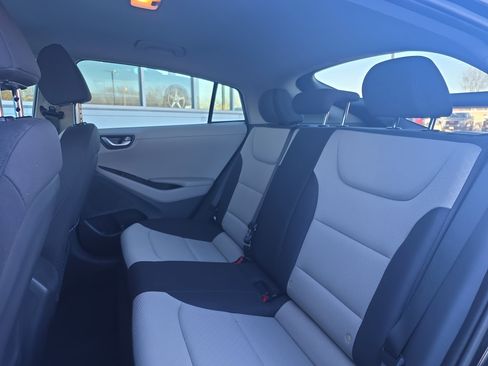 Used 2019 Hyundai Ioniq Blue image 31