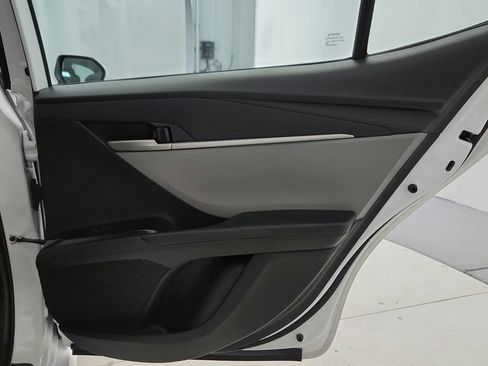 Used 2025 Toyota Camry LE AWD/4WD image 27
