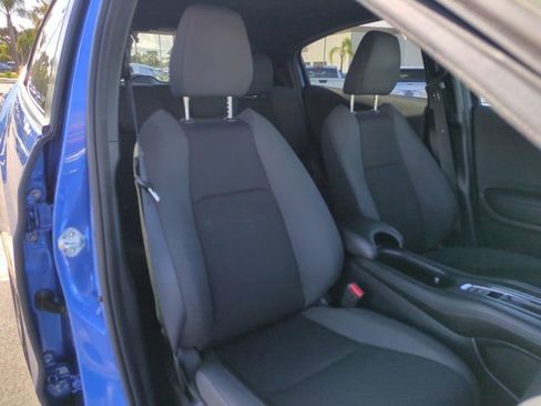Used 2021 Honda HR-V Sport image 28