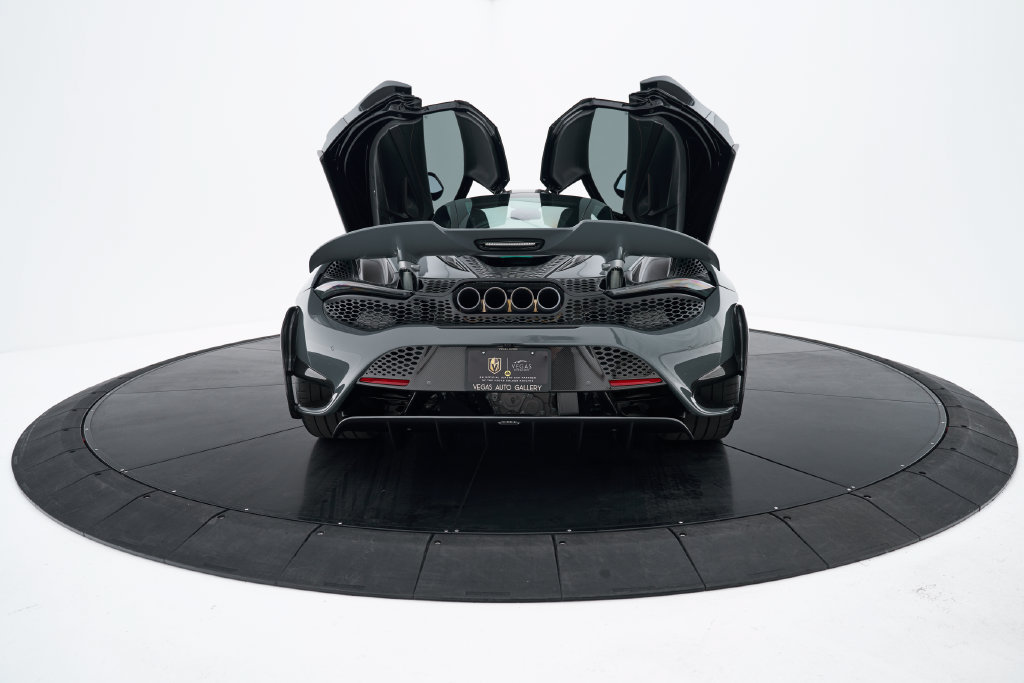 Used 2021 McLaren 765LT RWD image 28