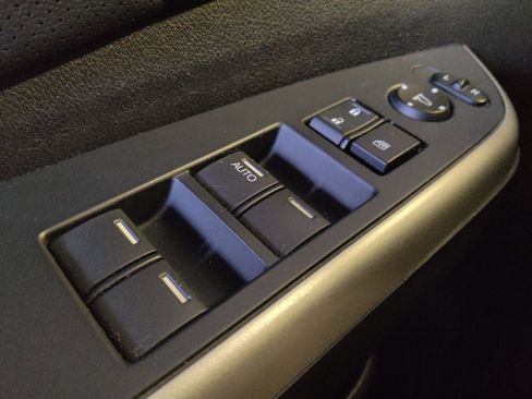 Used 2016 Honda CR-V EX-L image 27