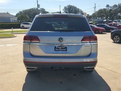 Used 2023 Volkswagen Atlas SE image 10