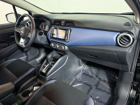 Certified 2025 Nissan Versa SV w/ Trunk Package FWD image 12