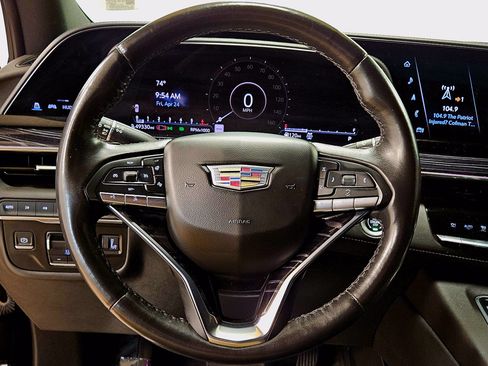 Used 2022 Cadillac Escalade ESV Sport AWD/4WD image 44