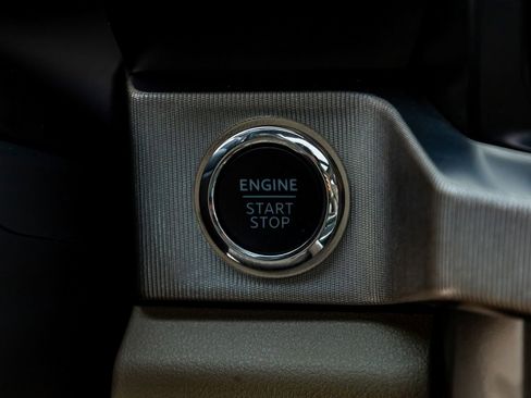 Used 2026 Ford F450 Platinum w/ Platinum Plus Package image 23