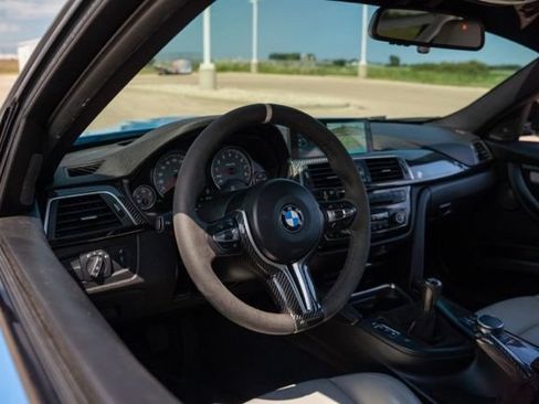 Used 2017 BMW M3 RWD image 13