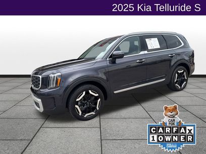 Used 2025 Kia Telluride S