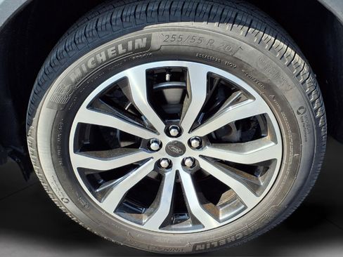 Used 2023 Ford Explorer ST-Line image 8