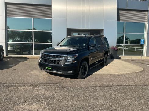 Used 2017 Chevrolet Tahoe LT image 1