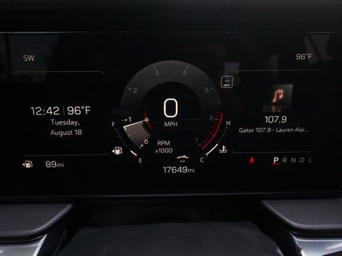 Used 2026 GMC Terrain Elevation w/ Elevation Premium Package FWD image 15