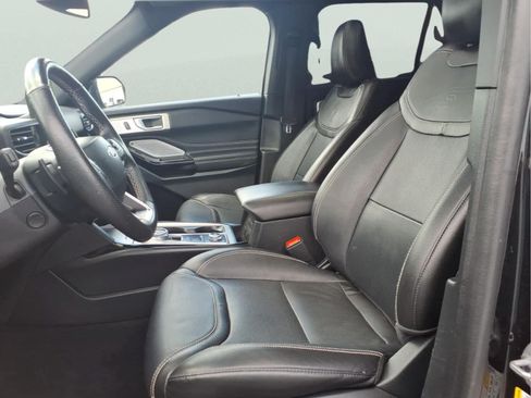 Used 2023 Ford Explorer ST w/ Equipment Group 401A AWD/4WD image 15