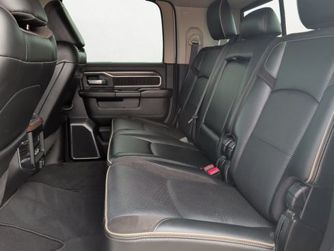 Used 2023 RAM 2500 Laramie AWD/4WD image 13
