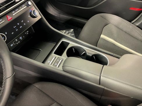 Certified 2026 Hyundai Sonata SEL FWD image 17