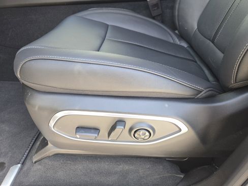 New 2026 Jeep Grand Wagoneer Limited AWD/4WD image 19