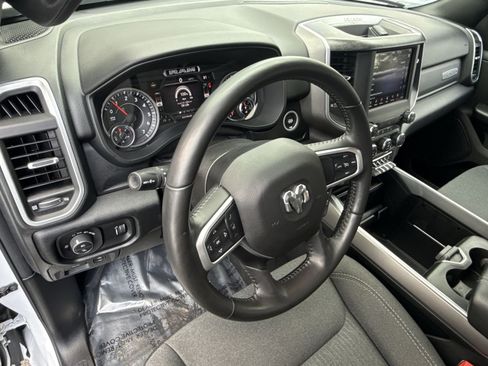 Used 2021 RAM 1500 Big Horn AWD/4WD image 16