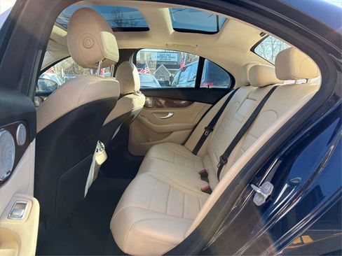 Used 2015 Mercedes-Benz C 300 C 300 4MATIC Sedan 4D image 10